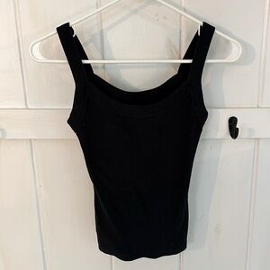 NWOT Abercrombie &Fitch tank size XS